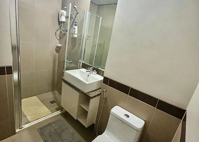 1br Near Beach, Airport & In Of Bay *