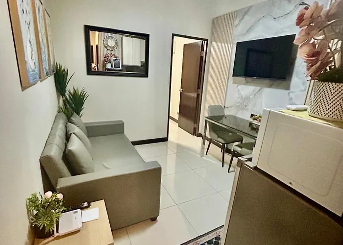 1br Near Beach, Airport & In Of Bay Manila